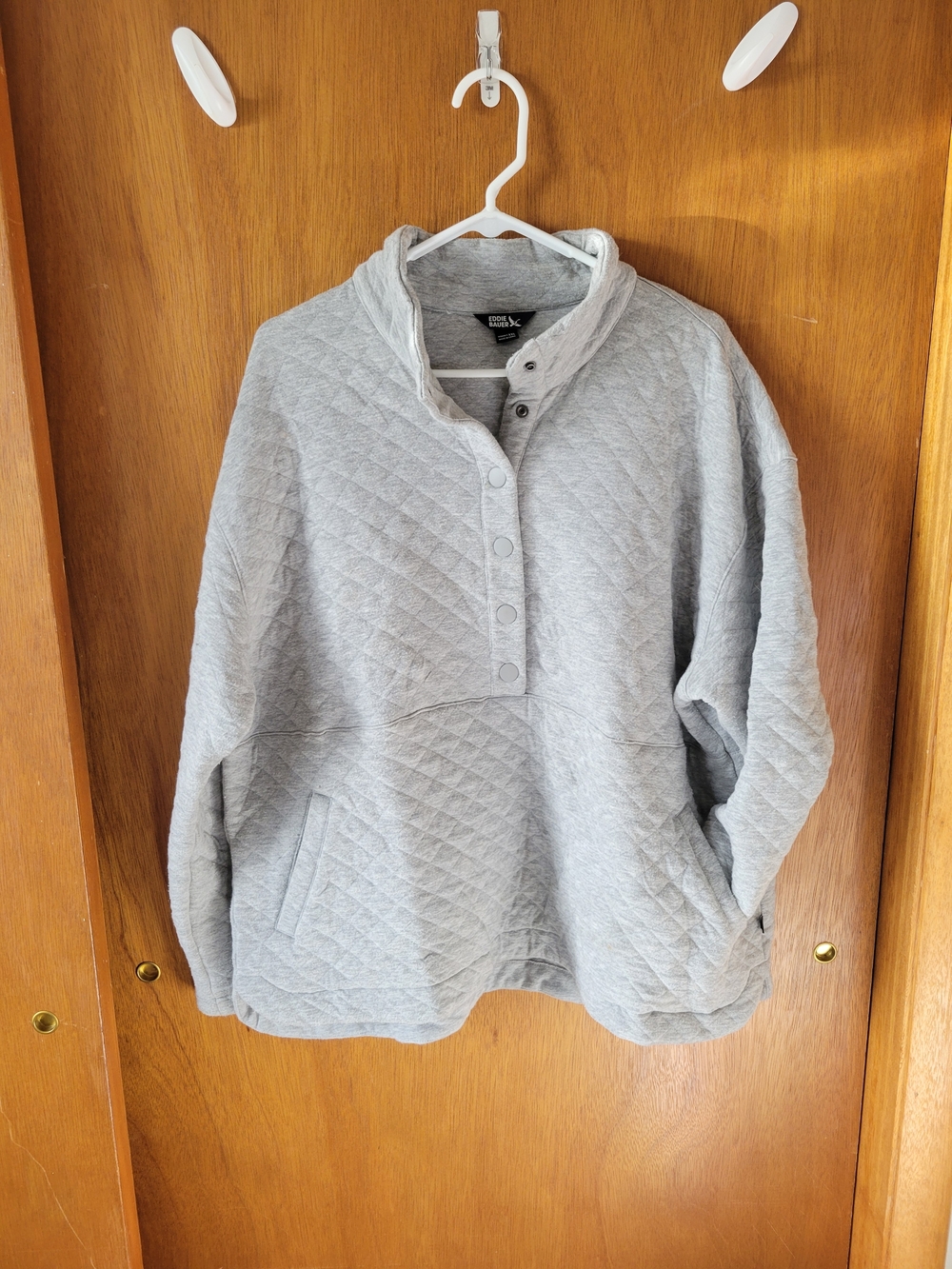 Eddie Bauer Heather Gray Quilted Pullover